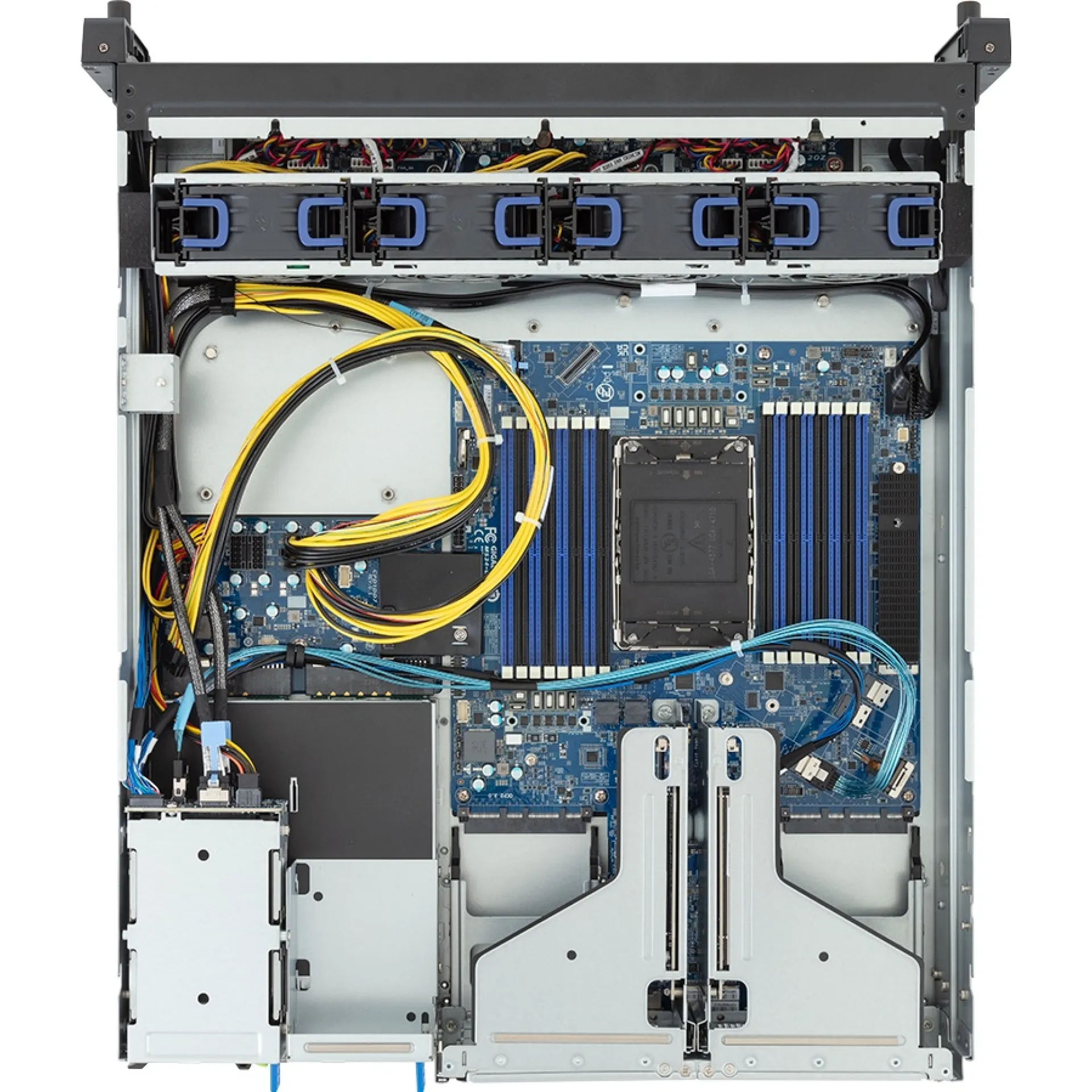 Gigabyte E264-S30-AAJ1 top view 